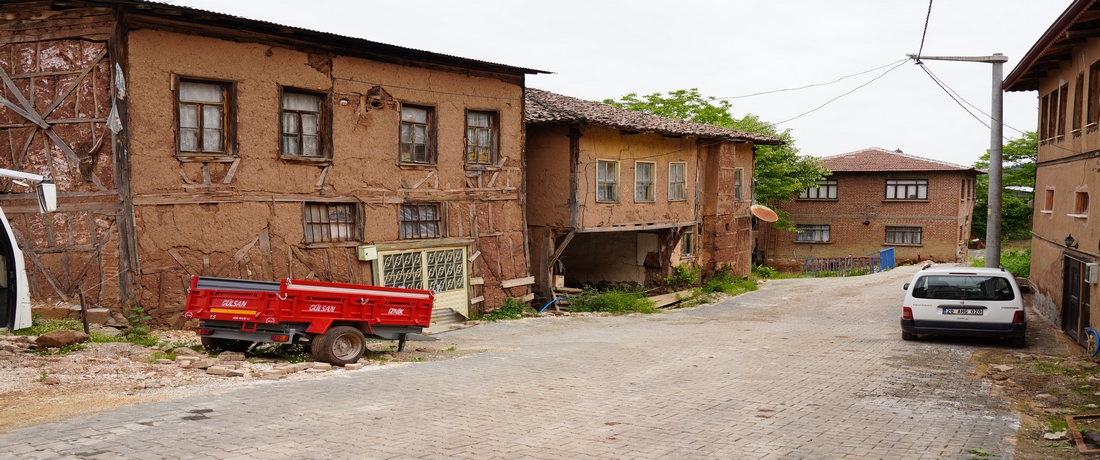 Köyümüzün Tarihi Evleri